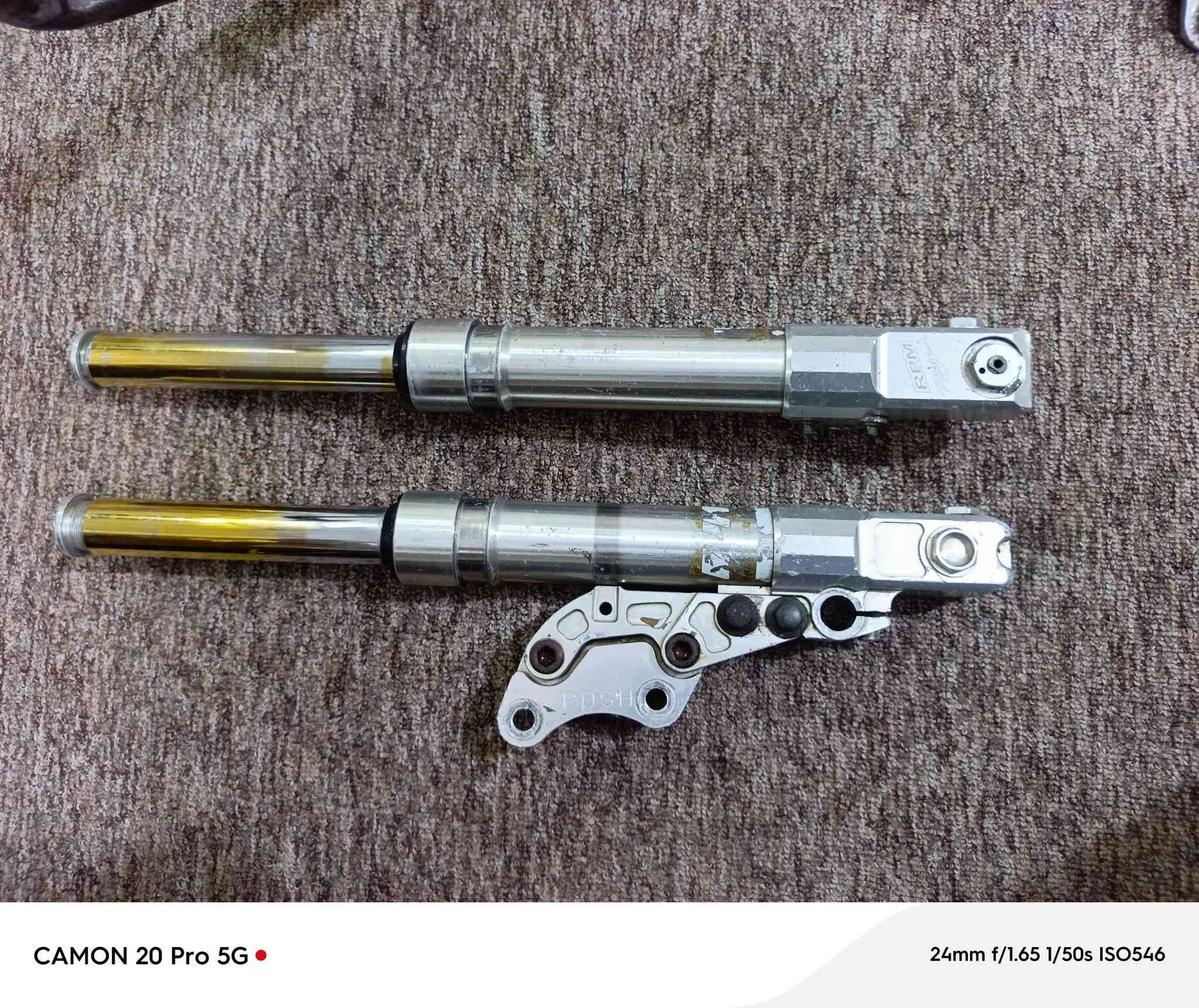 السلام عليكم صالنصه بور عدل وزه وجعير وحلك عريض ودبلاات سكنز عام وسعر الصالنصه 150 ول دبلاات50   ***********
