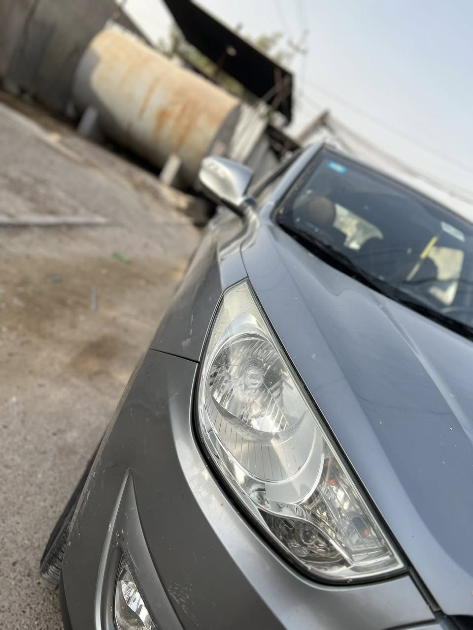 هونداي توسان ٢٠١٠
ماشية ١٤٧
- فور ويل 4wd
  - سقف بانوراما
-تبريد مناخي منفصل السائق والراكب
السياره بحالة جيد جدا مكفولة بيها تكحيل طارف  الجاملغ خلفي
مكينة وكير بلادية  السعر ١٣٠
مكان  بغداد العطيفية
للإستفسار ***********
