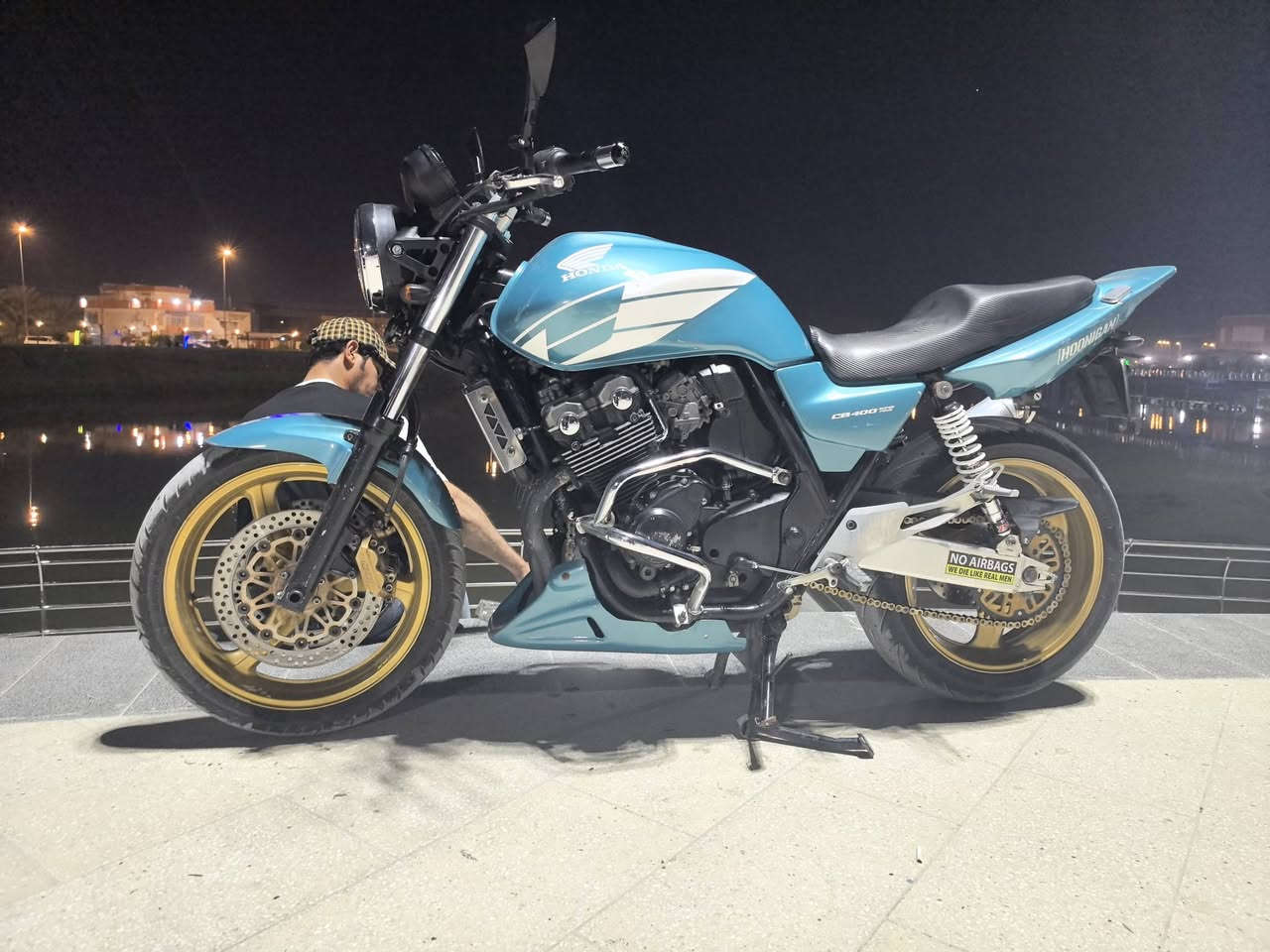 سيبي فور جيل ٣ كفاله عامه محرك ٤٠٠ ترايك وين ميعجبك دراجه مزوده مبرمجه من الخارج دراجه لعابه أحلا من صور وسعر بعيلك جوه سوك قفل ٢٥ مكاني ميسان تواصل خاص عدي ٢ وحده  اختها بس لون ابيض وحمر ولي على باب الله ياخذهن ثنينهن راعي بسعر


**إذا كنت صاحب هذا الإعلان وتريد حذفه لأي سبب، رجاءا أرسل رسالة إلى الدعم الفني**