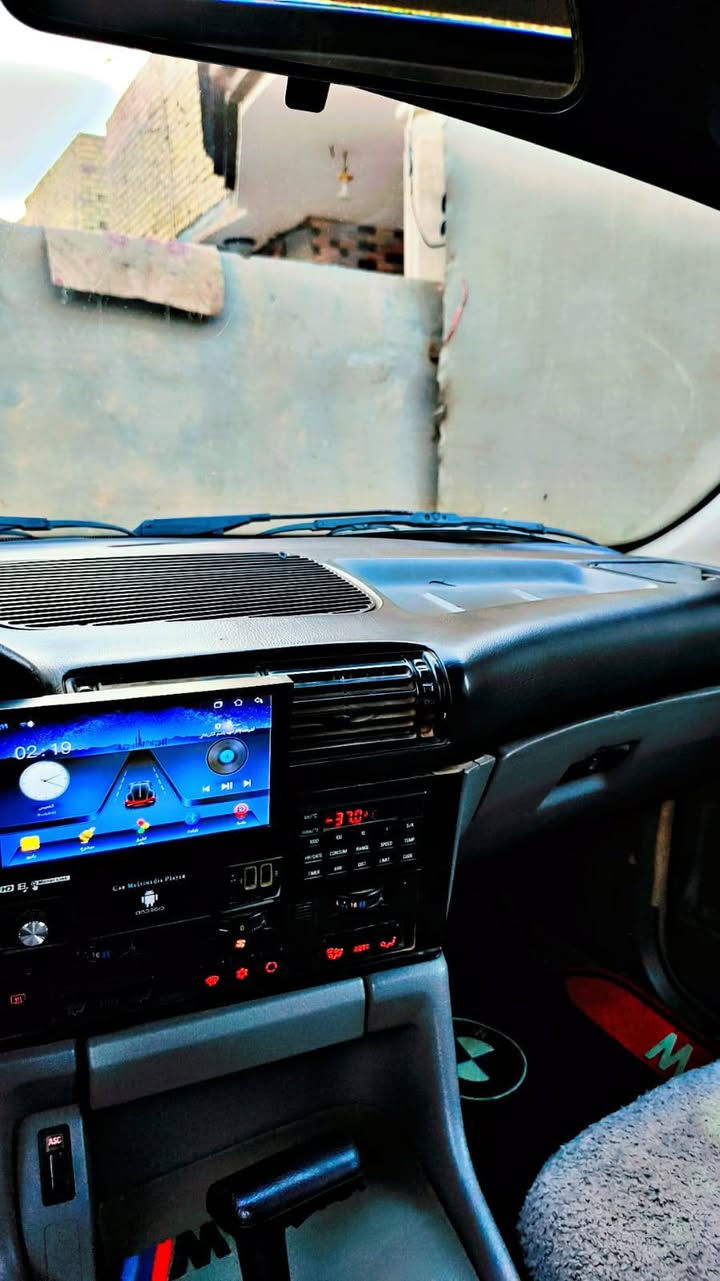 BMW 1992 535i

مكينه وكير جدد كفاله مكفوله من الكصه والحادث
صبغ جماليه فقط 
دعاميات m امامي خلفي ويل m تخم تاير جديد
تحكم مري جانبي 4 جام كهرباء 
منضومه زنون شاشه سستم صوت دمام 
فتحه سلايت شغال طكتين
سنويه جديده لل2030 رقم انكليزي كربلاء
شرط مداور مكان السياره النجف الاشرف السعر 55 وبيها مجال 
للاستفسار ***********
