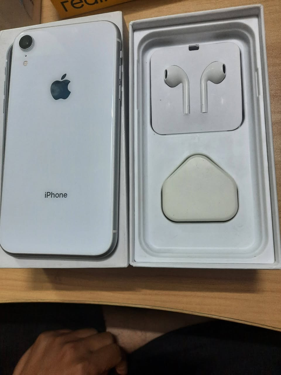 تليفونات مستخدمة للبيع 
كلهن اصلية وبيهن ضمان 
قسم منهن مفطورة الشاشة مالتهن


**إذا كنت صاحب هذا الإعلان وتريد حذفه لأي سبب، رجاءا أرسل رسالة إلى الدعم الفني**