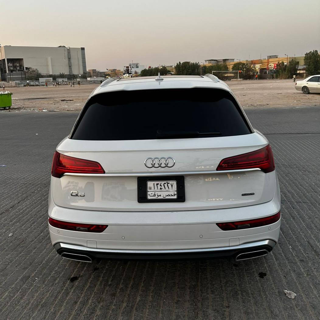 🔥الهيبة الالمانية🔥
🚗 للبيع: 
أودي Q5 الموديل 2023
4✖️4 
📊 المسافة المقطوعة: 87000 كيلومتر

🛠️ المحرك: 4 سلندر – 🚀تيوربو 

• فول مواصفات 1/1 
• ⁠شاشة / كاميرات / حساسات / كشنات كهرباء / لايت زئبق / بانوراما / جلد / صندوق كهرباء / 

• دفع رباعي AWD

⚠️ أضرار السيارة:

• صبغ جاملغ امامي ايسر مع ربع الدعامية بدون حادث او ضرر داخلي

• دخول جديد شهر 8 /25

📌 تفاصيل إضافية:

• رقم السيارة: بغداد الدولي الجديد

• باسم المالك تحويل مباشر

• لون السيارة: أبيض

📍 مكان السيارة: بغداد - الكرادة

‏‎🔴 لمعرفة السعر ورقم صاحب السيارة / علق داخل المنشور اي تعليق ويجيك رد فوري برسالة خاصة 
——————————————————
‏‎⚠️ السيارة اعلان ممول غير تابعه للصفحة ونحن ليس لدينا علاقة في تحديد السعر وغير مسؤولين عن الاتفاق الذي يحدث بين البائع والمشتري
‏‎مع تمنياتنا للطرفين بالتوفيق

——————————————————
#بيع_سيارتك #بيع #بغداد #معارض_بغداد  #اربيل #معارض #سيارات #سيارات_للبيع #سيارات_مستعملة #سيارات_VIP #وارد_امريكي #وارد_خليجي #تويوتا #لاندكروز #لاندكروزر #جي_كلاس #مرسيدس #النترا #سوناتا #هيونداي #كيا #سورنتو #سيراتو #نيسان #نيسان_صني #رانج_روفر  #لاند_روفر #لاندروفر #سيارات_كورية #سيارات_يابانية


**إذا كنت صاحب هذا الإعلان وتريد حذفه لأي سبب، رجاءا أرسل رسالة إلى الدعم الفني**