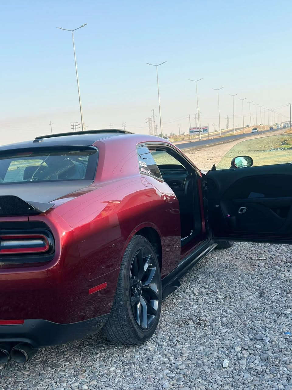 السلام عليكم
جالنجر 2023. (Gt)
مواصفات:
فتحه سقف 
رادار خلفي
كار بلي
كشن كهرباء
مثبت سرعه
زر سبورت
سست صوت الباين
عليها اضافات هواي  داخل فورجد شنايزر
كشنات بيجي   عليها كزوز صوت
عيون الشيطان متغير دوس وشقفه وبرده جامه خلفيه

نص بنيد ودعاميه  بلادي ومرشوش وجاملغ مبدل لون
السعر ٢٢٠ الرقم *********** 
صور الحادث موجوده
