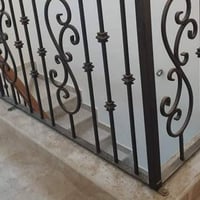 حدادة متنقلة • كرفانات • ابواب وشبابيك