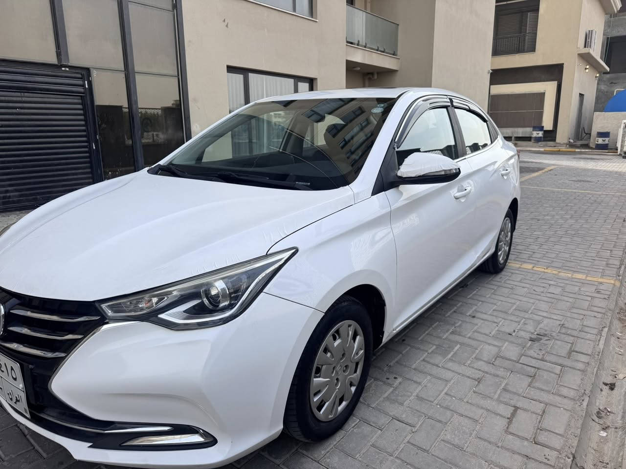 السلام عليكم
شانجان ٢٠٢٠ 
رقم سليمانيه 
تحويل او وكاله 
بدون صبغ
محرك ١٥٠٠ المرغوب 
فول مواصفات 
السعر ٨٤
***********
بغداد حي الجهاد
