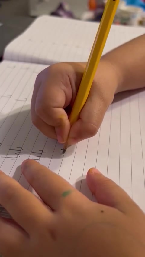 إعلان دورات تأسيس للصف الأول ورياض الأطفال ❤

نوفر لكم دورات تشمل: 
#تعليم القراءة من الصفر بطريقة سهلة وممتعة 
#تأسيس الكتابة وتحسين الخط 
#تقوية مهارات الحساب الأساسية 
#متابعة فردية لكل طفل حسب مستواه 
#للاستفسار مراسلتي على الخاص أو 
***********
#متوفر خط لنقل الأطفال
