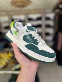 القطعة متوفرة بسعر 10،الف مع خدمة توصيل إلى جميع أنحاء العراق بتكلفة 3...