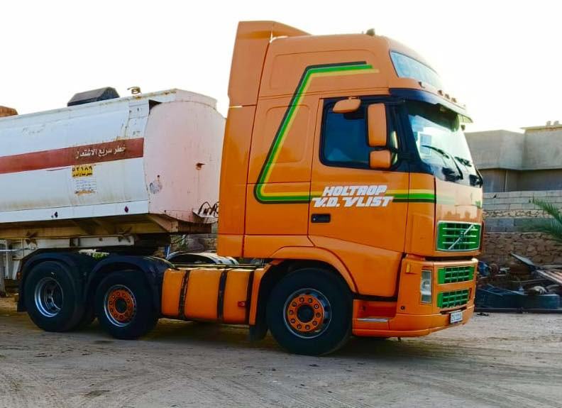 السلام عليكم للبيع راس فالفو سنكل امامي رقم أربيل مربوطه صهريج وفلات سياره نضيفه تخم تاير كير عادي سياره أربع خطوط بس راس أبيع متواجد على لماسنجر أو اتصل 
***********
***********
***********
