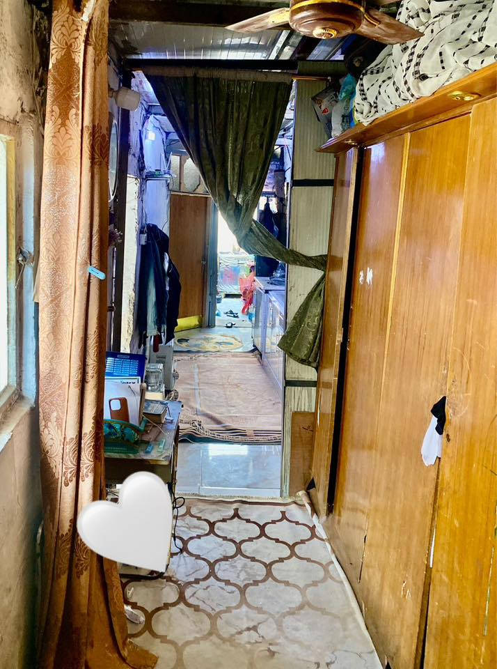 بيت للبيع تجاوز
مساحة البيت ٧٥ متر / يحتوي على استقبال وغرفة نوم  "مامصوريها"وغرفة صغيرة ومطبخ ومنور وصحيات خارجية
العنوان/ البلديات منطقة الـUN شارع 30 قرب حمودي ابو الداطلي
للأستفسار الاتصال على الرقم ***********.
