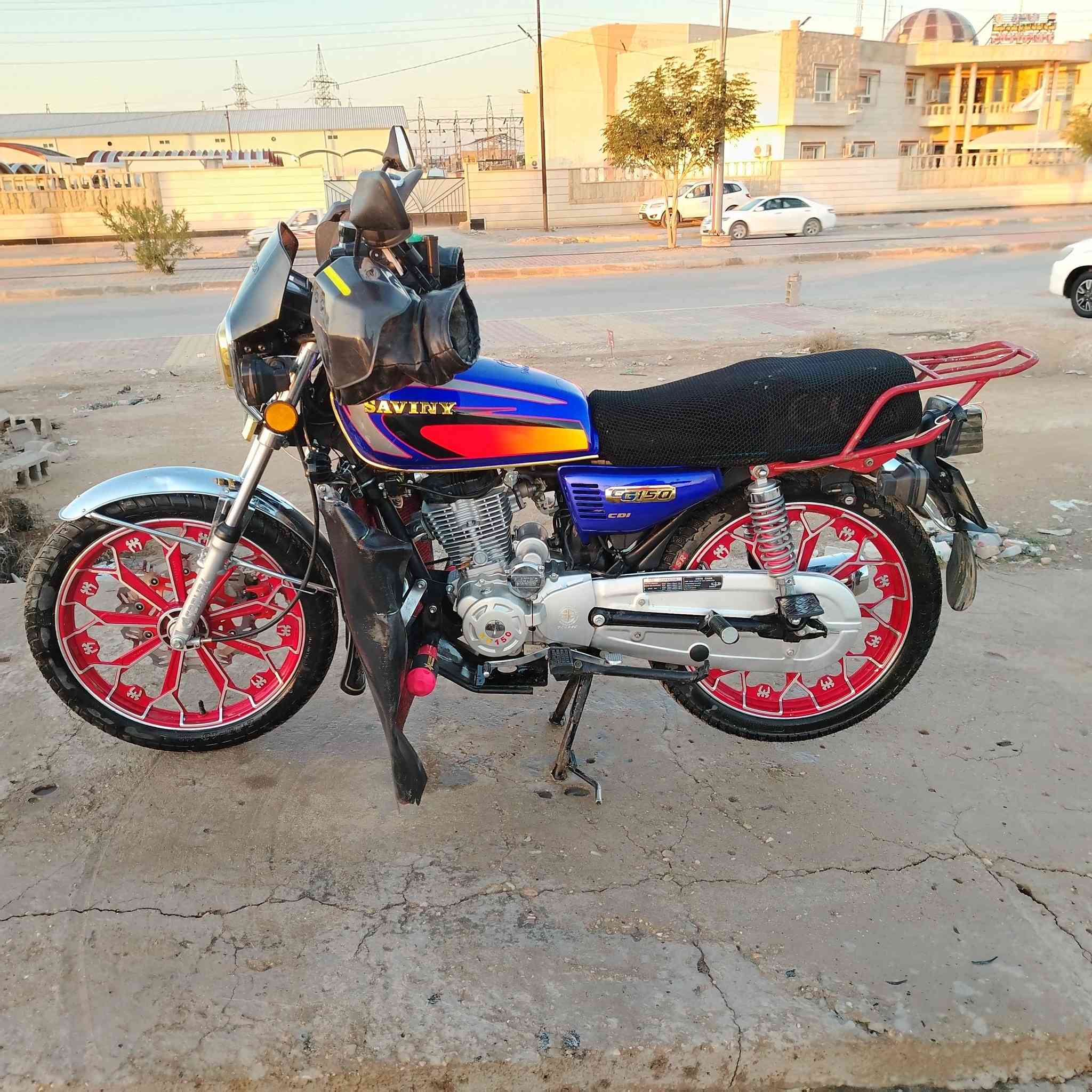 ماطور أيراني شاوني موديل 2024 نظيف سعر 650الف للبيع 
***********
