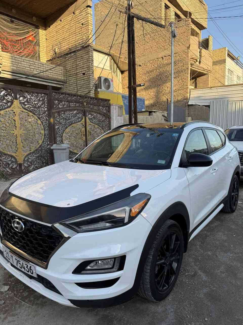 توسان مديل 2019
اوارد امريكي حادثها قبق جنطه بس

فول مواصفات 1/1
فور ويل 4❌ 4
رادار امامي 
رادار خلفي 
بانوراما 
كشنات تدفئه
ستيرن تدفئه
كشنات مخمل 
شاشه تاب بلادي 
كار بلاي بلادي 
قطعتين تبريد 
بصمه تشغيل 
بصمه ابواب 
جنطه كهرباء حساس ع الحركه 
3 وضعيات قياده 
ويل بلاك رياضي 
تايرات ومكينه وكير وحداديه كلها جاهزه 

للاستفسار ***********
واتساب ***********
