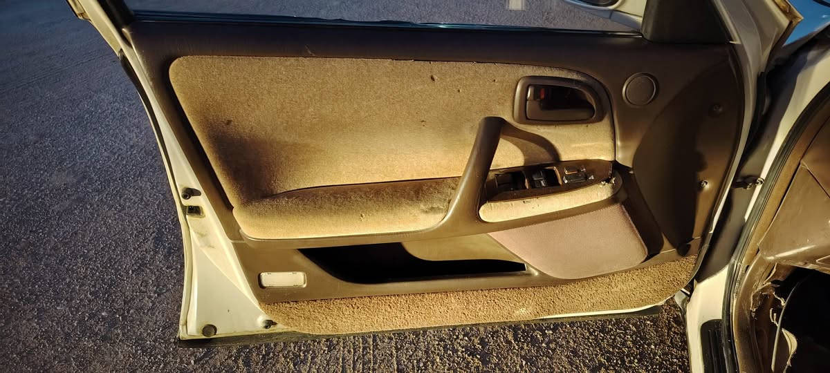 كرسته موديل93 رقم لانبار مشروع وطني سنويه27 بسمي مكفوله كفاله ضربه وصبغ برانكيات شريكه  وكص ونقل وعيب شرعي مكينه وكير شرط الفحص تبريد ثلج حداديه ورا كدام جديده. تايرات جدد سياره جاهزه جاهزه من كلشي تجي دواخله بلكاتون   شوفه بعينك مكان الشطره  سعر60 وبيه مجال ***********
