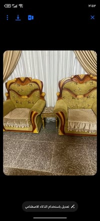 ٤ كراسي • ٢ قنفات كبار • قابل تفاوض
