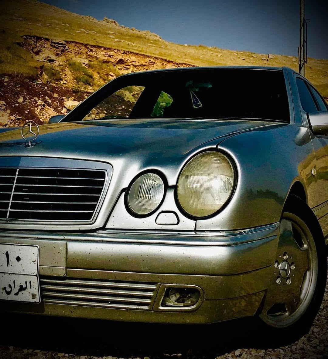 السلام عليكم
للبيع مارسيدس 1996. ام عيون 👀 
السعر 85 وبيها مجال بسيط
مكينه 320 خراطيم 
كير D4
كشنات جلد اسود 
لون سلڤر 
رقم دهوك بأسمي اتريد تحويل او وكاله
مكان السياره بغداد صليخ ال600 
***********
 ***********@
