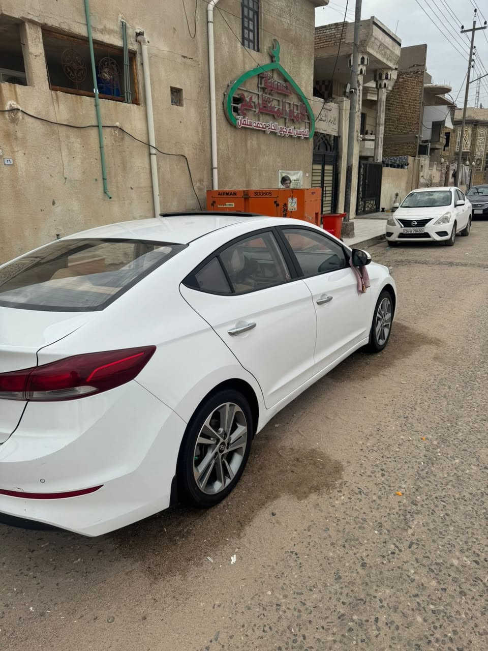 الانترا وارد خليجي كفاله عامه مديل 2018مكينه 2000 سعر خاص مكان سياره  بصره ***********

