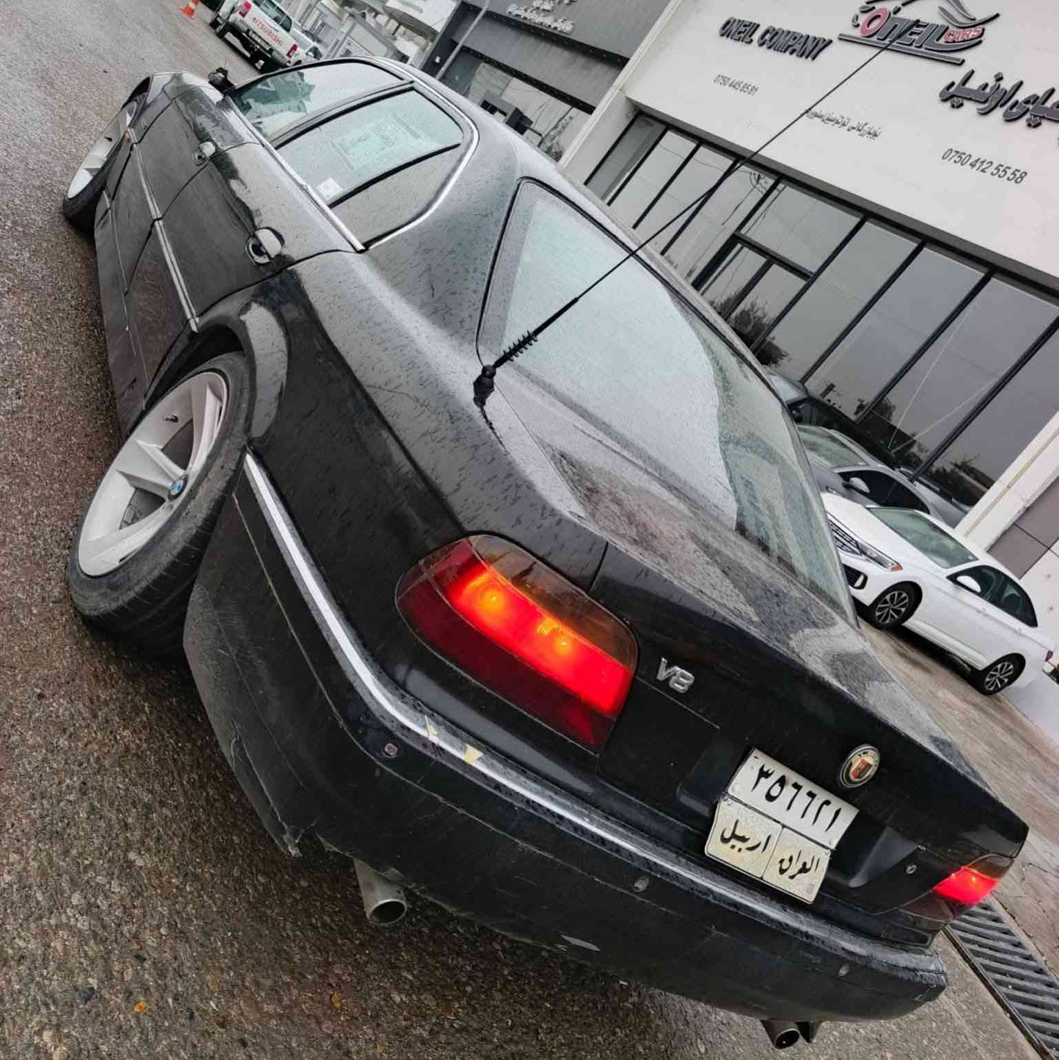 سلام عليكم مراوس ب525 فقط كاسحه موديل 94اصل محدث 2000 730 V8 كهربائيات كلها بلاديه وشغاله وياله هامان تو سايز 18كشانه كهرباء تجاوي كهرباء شاشه اندرويد جديده حداديه جديد خلفي امامي طستها تخبل مكان سياره بغداد تريد تحويل تريد وكاله ***********
