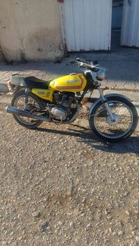 دراجه موديل 20 كلك نضيفه هستوها مجفتها تسحكها بيدك متوازي على بيعتها م...