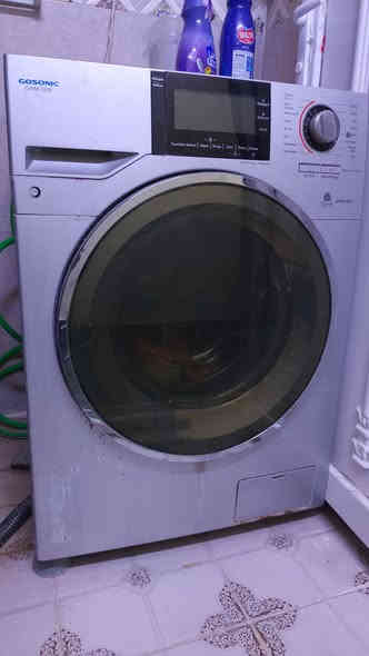 ثلاجه 500
سبلت ٤٠٠
براد ٧٥
ساعه ٢٠
لوحه ٢٠
ميز والبلازمه ٥٠على النت
الفرشه ٢٠
طباخ١٢٠
سبلت طنين سعره ٣٠٠
غساله وتماتيك ١٠٠
تخم ٤٥٠
الاتصال ***********
العنوان بغداد الزعفرانيه
