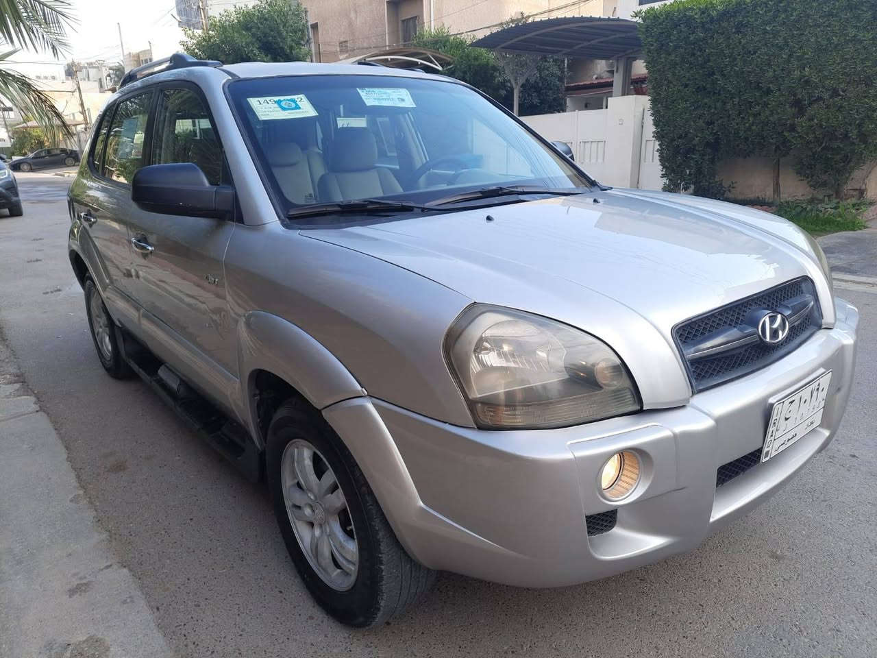 سلام عليكم
توسان 2007 للبيع 

وارد خليجي 

كير اوتوماتيك 

محرك لا تبخير ولا تنقيص

صبغ جوملغ خلفي وامامي وبنيد سبب جراد 

مكفوله من الداخل 

تبريد تدفئه شغال 

صدر امامي خلفي جديد 

تخم تاير جديد 

كهربائياته كله شغاله 

سستم صوت وشاشا جديد

السعر 103 وبيه مجال بسيط 

عنوان بغداد حي الجامعة 

استفسار ***********
