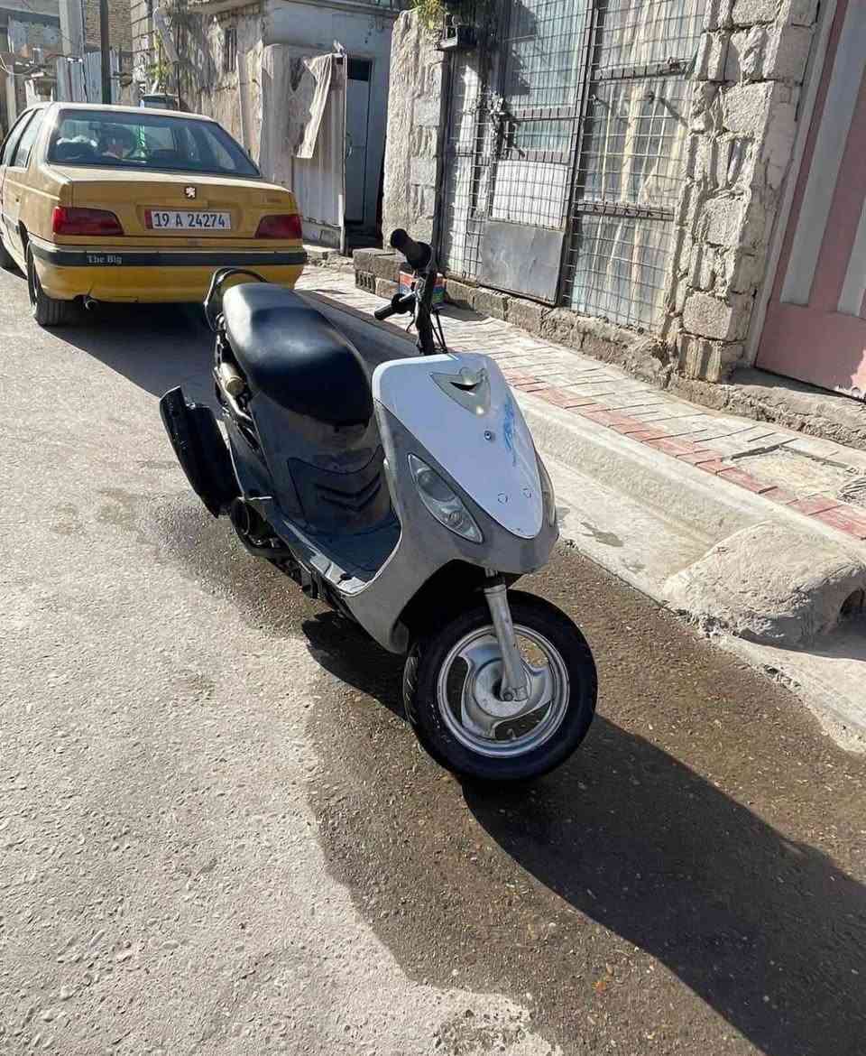 للبيع سعر ٣٥٠ درجه مكينه حلوه شلعه ومعدل 
بوشه ٥٥ صالصنه رياضي مكاني كربلاء حي العامل
***********
