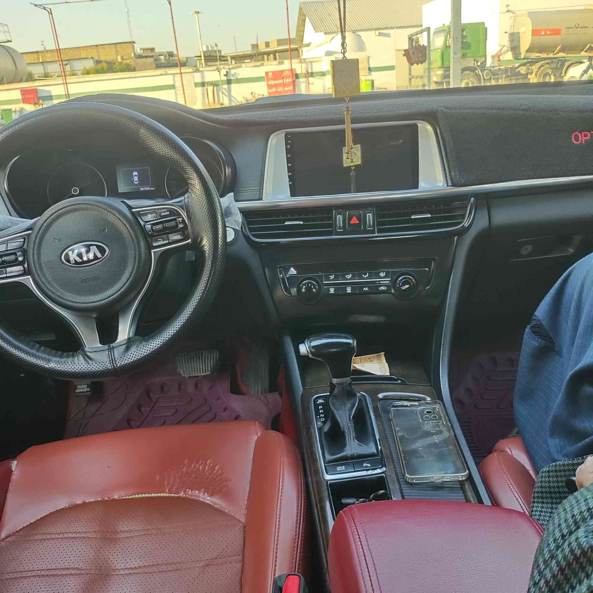 السلام عليكم ورحمه الله وبركاته
كيا اوبتيما خليجي 2400

فول مواصفات 
موديل 2018 

***********
