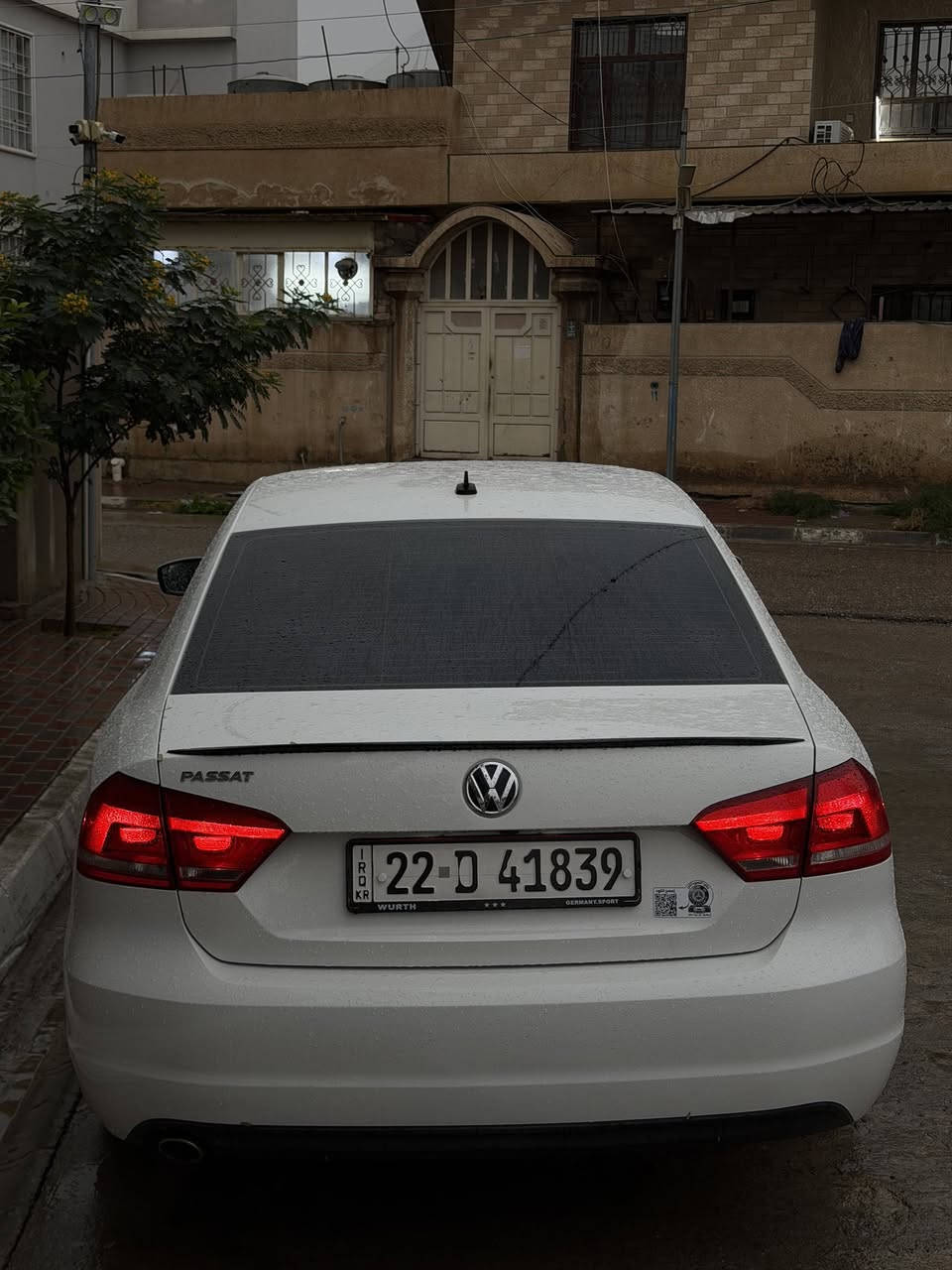 باسات خليجي موديل 2015
خمسة سلندر 
خمس مواصفات معروفة 
رقم اربيل بسمي
هزه وسنويه كله جديد
وبطاقة بانزين بيها
ماشي70الف كيلومتر 
بسمي من الشركة اول شخص 
بدون اي ملاحظات كلين تايتل
كفاله
سيارة بحالة الوكالة مال جناي
مكان السيارة كركوك
***********
***********
