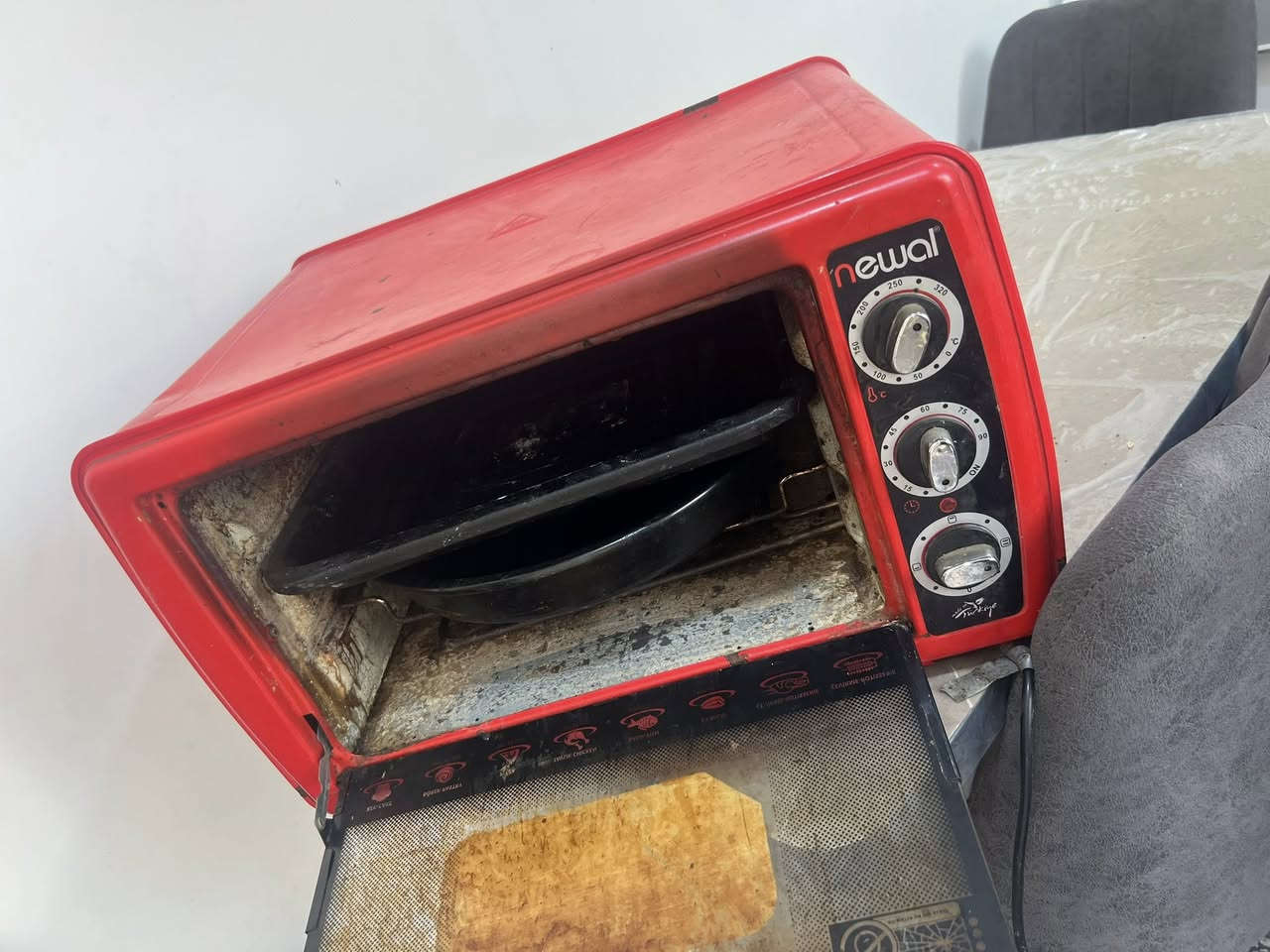 قيموهن واخذو فقط البردات ع ١٥برده سحب عرض متر ونص مستعمله قليل والبرده بوهيمي مكان ناصريه مركز


**إذا كنت صاحب هذا الإعلان وتريد حذفه لأي سبب، رجاءا أرسل رسالة إلى الدعم الفني**