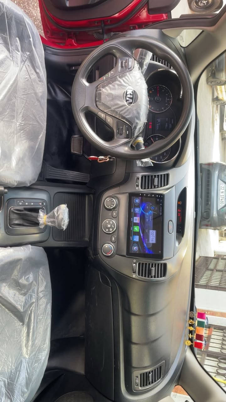 السلام عليكم فورتي 2016  كلين بالعراق بيها قبق جنطه فقط 108واتساب ***********
السياره بسمي  ***********
