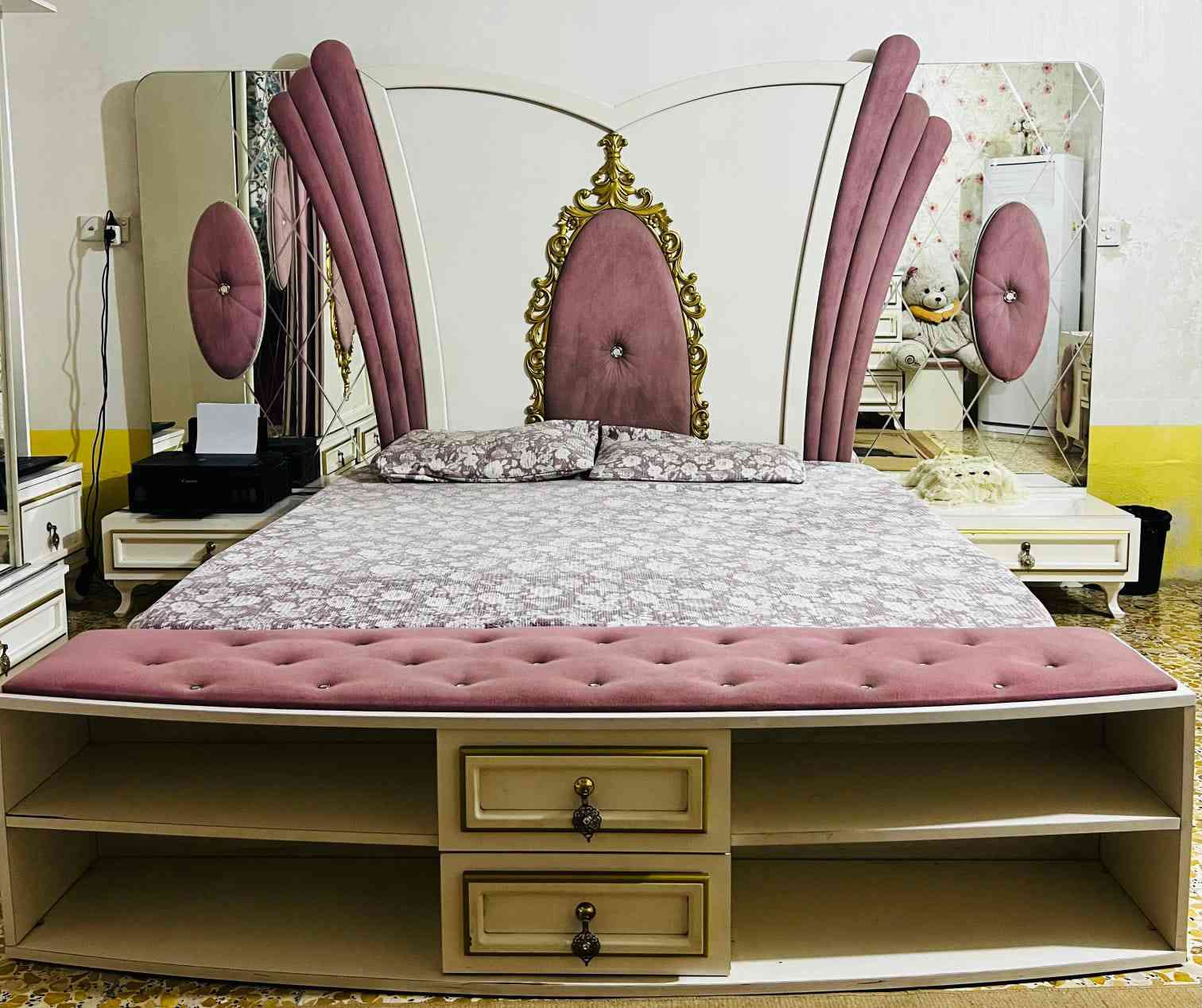 غرفة جديد نضفة فول  600ابو بيهة مجال كنطرت السلام ***********
