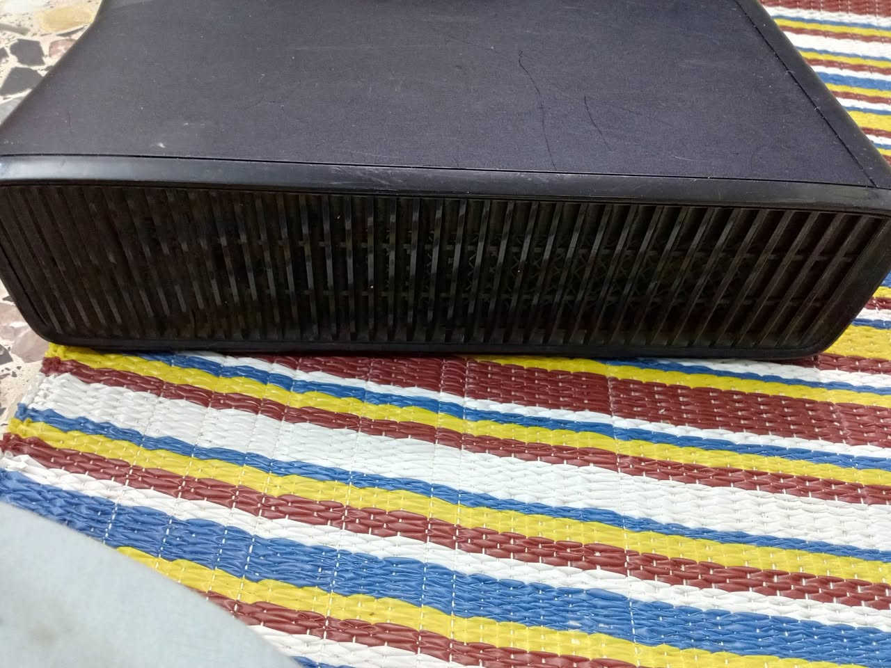 للبيع الاسم : اكس بوكس 360
الشغلات التجي ويا : يدات 2 شاحنه لليده شاحنه تشغل البلي بي

النظافه: 85/100

الالعاب: 262

السعر : 100 بي مجال بسيط


**إذا كنت صاحب هذا الإعلان وتريد حذفه لأي سبب، رجاءا أرسل رسالة إلى الدعم الفني**