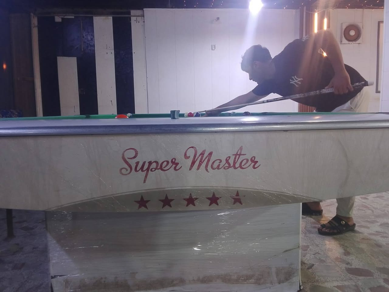 ميز هلموجود كفر كشنات سوبر الشاصي ويركه السعر 800الف
***********
