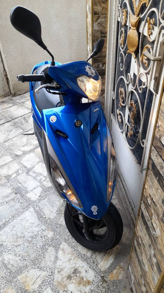 اكزز Z حديث وارد ياباني 🇯🇵🇯🇵 
موديل ٢٠١٧ نوزل خطين سكليتر 
نظام ايكو اقتصادي/ سويجين
 الاصليات / طلاعات رجل زعانف 
المسافة المقطوعة ١٨ فقط 🛑👍
لون مميز / كلها ختم واحد 
رمبة وجديدة ،استعمال شي بسيط 
مكفولة كفالة عامة ،كفرات اصلية 
مكينة خرسة ،شرط ماتسمع صوتها 
وشرط الفحص، وكلهة شغالة ومظبوطة
والعُدة الأصلية موجودة مالتها 
أوراقهة موجودة بأسمي والوصل 
عنواني بغداد الكاظمية/ السعر 
(مليون و٤٠٠) قابل للتفاوض للشراي 
ومانختلف اكيد// للتواصل الإتصال 
*********** ☎️ ومتوفر واتساب
واذا عندك امراوس بدراجة صغيرة 
وفرق اراوس / اخوان ماخذها ب٢
الة ربع ،تشتري رجاءا خاص واتساب 
ماتخدمك ادور صيني ادور تعبان 
او قديم متفيدك / اكو عالم ادور 
الحاجة الجديدة والاصلية: حياكم بغداد, العراق
