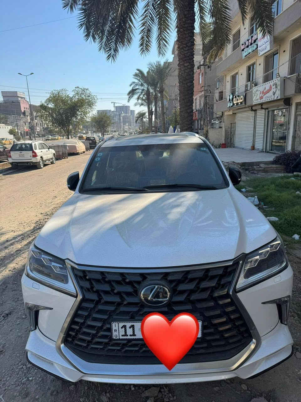 سلام عليكم 
لكزس  بغداد مكفول ماشيه 20الف  2021          ***********
