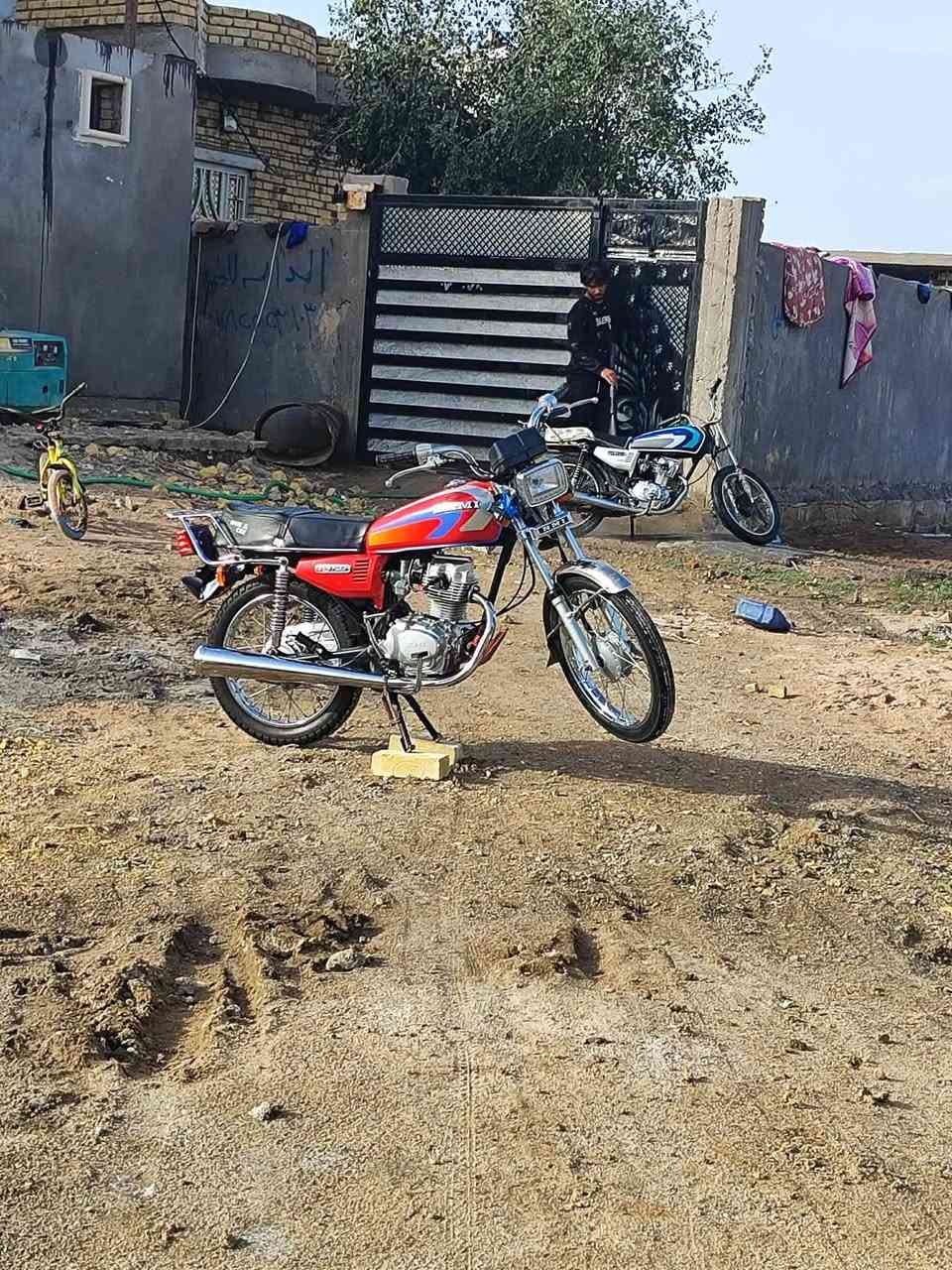 سلام عليكم دراجه يرانيه للبيع نامه شلامجه لصلي 2023وراق اصوليه مكاني ناصريه رفاعي ***********
