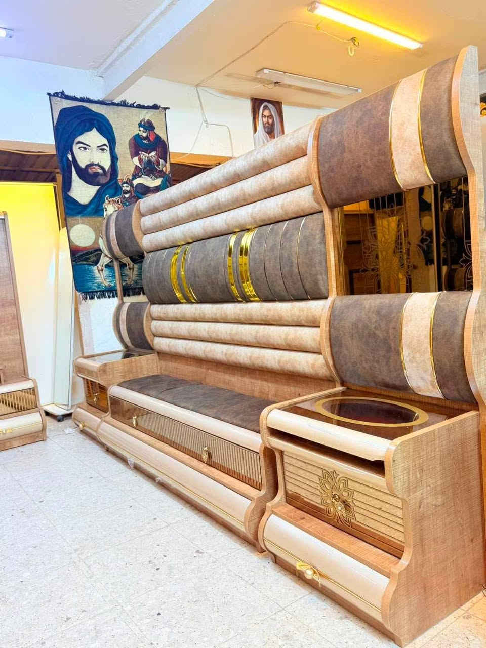 غرفه تركي 10 قطع ضخمة نظافتها 90 ٪
شد ونقل مجاني داخل بغداد
توصيل محافظات بكروة للحجز اخذ سكرين وتفضل واتس اب *********** تتوفر انواع الغرف
