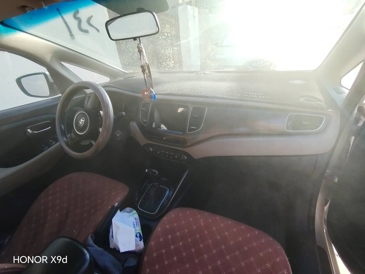 سياره كارنز موديل 2016 رقم بغداد  رقم الموبايل *********** السعر 132 ورقة
