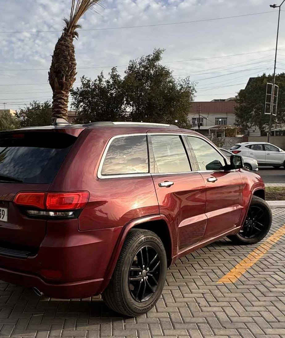 جيب جراند شيروكي لمدد موديل 19
وارد امريكي حادثها خلفي جاملغ وجنطه موجودات صور الحادث ايرباك ساليم بيها صبغ مقدار 5 قطع ابيع احزام ماشيه 118كيلومتر السياره فول مواصفات بدون فتحه محرك 6 سلنتدر السياره رقمها بغداد باسمي موجوده بغداد السعر 175$


**إذا كنت صاحب هذا الإعلان وتريد حذفه لأي سبب، رجاءا أرسل رسالة إلى الدعم الفني**
