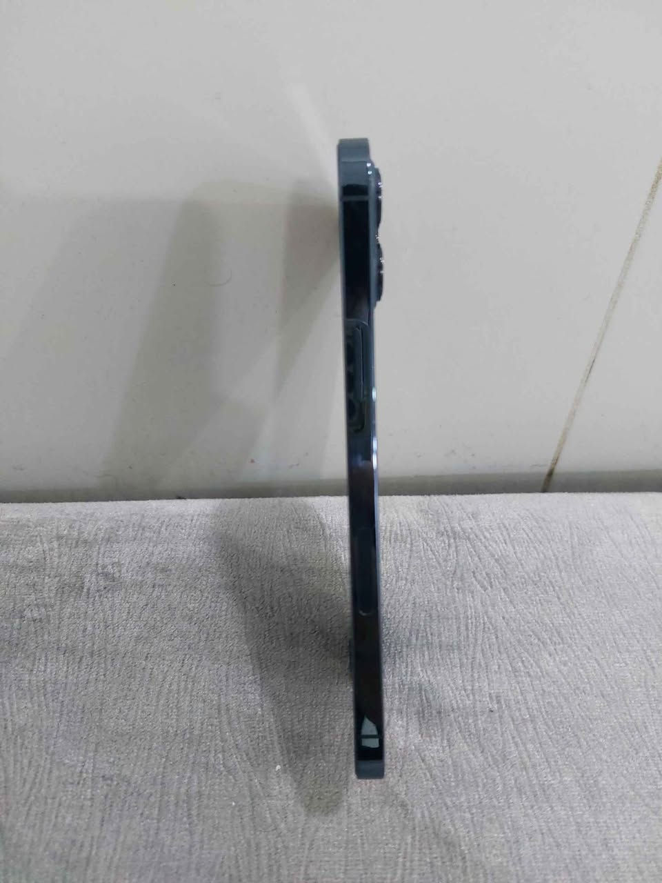 سڵاو بەڕێزان
ئایفۆن 12 پرۆ ماکس بۆ فرۆشتن، زۆر خاوێنە و بە زەمانەت 📱
​🔸 جۆر: iPhone 12 Pro Max
🔸 بیرگە: 256GB
🔸 پاتری: 77% (پاتری شەریکەیە و نەگۆڕدراوە)
✅ دۆخی ئامێرەکە: مۆبایلەکە بە هیچ شێوەیەک نەکراوەتەوە. هیچ کێشە و عەیبێکی نییە و هەموو شتێکی بەباشی کار دەکات.
📍 شوێن: قەزای بەردەڕەش
💰 نرخ: 335 دۆلار (مەجالێکی کەمی تێدایە بۆ کڕیاری جدی)
​بۆ پەیوەندیکردن، تکایە نامە بۆ تایبەت (خاس) بنێرە.

​السَّلاَمُ عَلَيْكُمْ وَرَحْمَةُ اللهِ وَبَرَكَاتُهُ
هاتف للبيع آيفون 12 برو ماكس نظيف جداً ومكفول 📱
​🔸 النوع: iPhone 12 Pro Max
🔸 الذاكرة: 256GB
🔸 البطارية: 77% (أصلية بلادية، ما متبدلة)
✅ حالة الجهاز: الهاتف "مو مفتوح" نهائياً وبحالة الشركة. ما بيه أي خلل، وكل شيء شغال تمام. خالي من الخدوش والضربات.
📍 المكان: بةردةرةش
💰 السعر المطلوب: 335 دولار (وبيه مجال بسيط للشراي الجاد)
​للتواصل والاستفسار، يرجى إرسال رسالة على الخاص. اكر, نينوى


**إذا كنت صاحب هذا الإعلان وتريد حذفه لأي سبب، رجاءا أرسل رسالة إلى الدعم الفني**