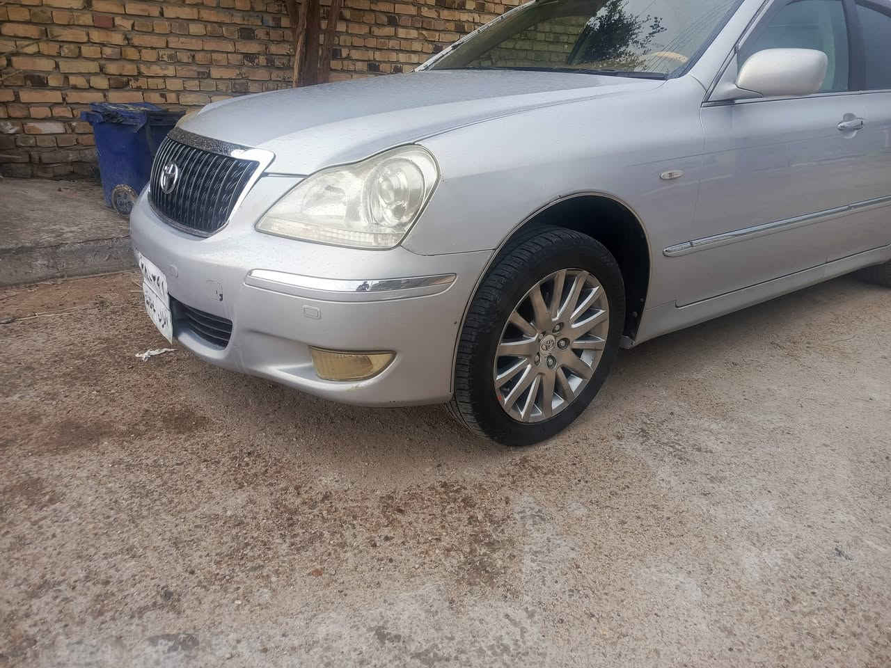 سلام عليكم ماجستا دوات دوات كصة جنطه فول موصفات عدا لفتحه موديل 2007 متومه رقم سنويه طبق شاصي سياره جاهزه جديده تبريد تدفئه مكينه كير حداديه تخم تاير سياره جاهزه مانقصه شي سياره مرتبه حلوه مال جناي 
العنوان ميسان كميت السعر 40 وبيه مجال شراي يتصل ***********
