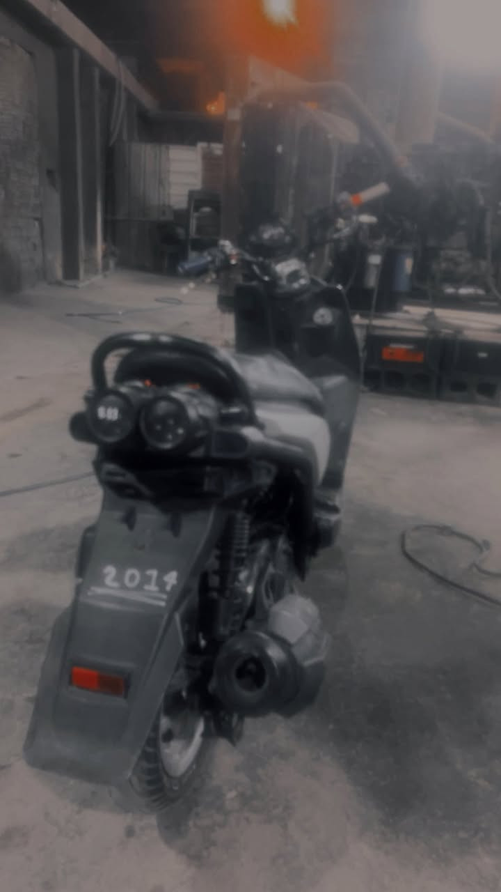 للبيع دراجة مكفولة كفالة عامة مبدلة ولفات تريدلهة ترتيب الشاشة محروكة وتريد جناي دراجة مرتبة ترتيب عل ايد ممتعوبة  ومتعبك رايدهة 850وبيهة مجال قليل لطيبين 
***********
