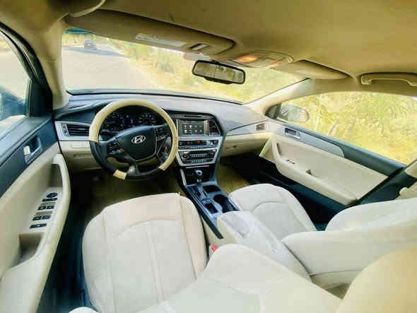 السلام عليكم هونداي سوناتا 2016 اسود ملكي
ماشيه 140
مواصفات 
شاشه 
كامره 
تحكم ستيرن 
ثلاث انظمه قياده 
بدون حادث فقط بنيد مبدل اصلي مال الشركة
 سياره جاهزه بدون نقص 
مكانها الديوانية قضاء عفك
السعر 117 $ وبيها مجال
رقمي ***********
