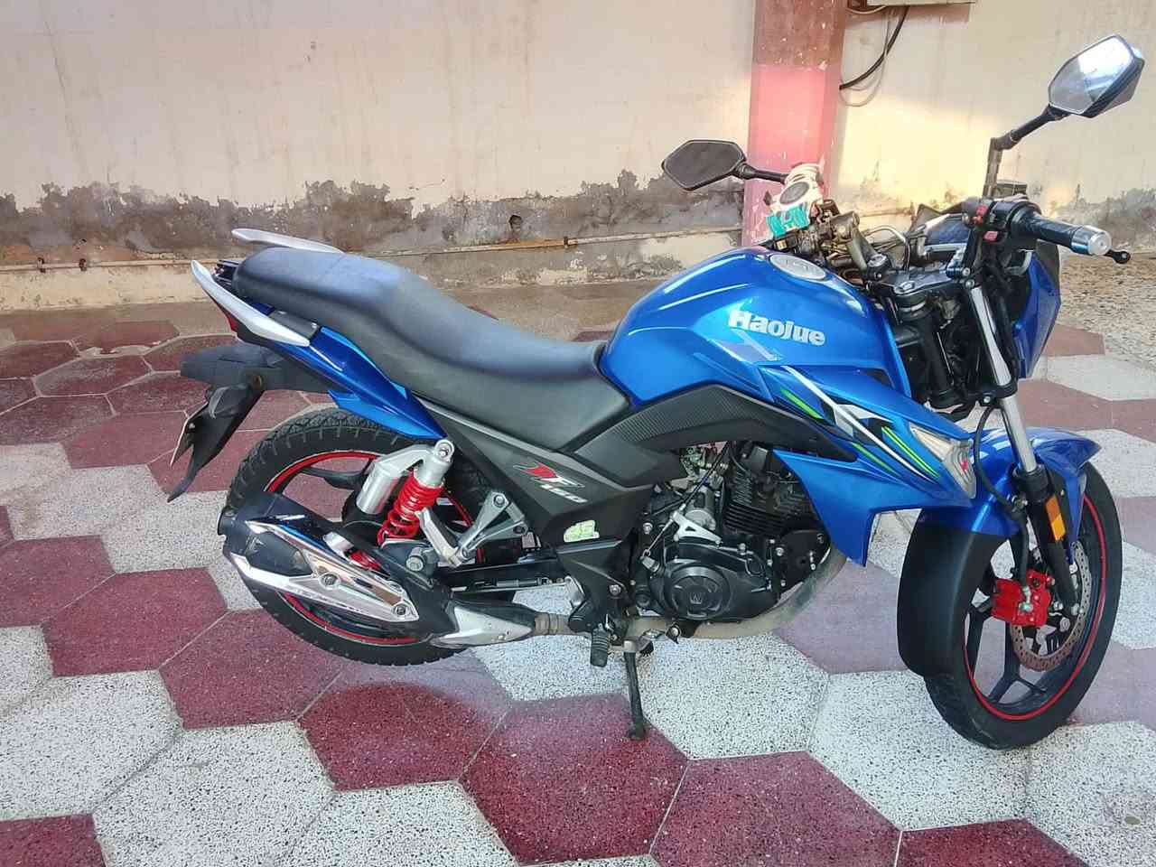 #للبيع

• دراجة هاوجي دي اف
• موديل 19
• نظيفة مرقمة اي نقص مابيها
• عارضها بـ ١٥ ورقة وبيها مجال شي قليل 

للإستفسار

الاتصال: ***********

العنوان: الرمادي/شارع البريد/مقابل باب البريد/ورشة انس القيسي
