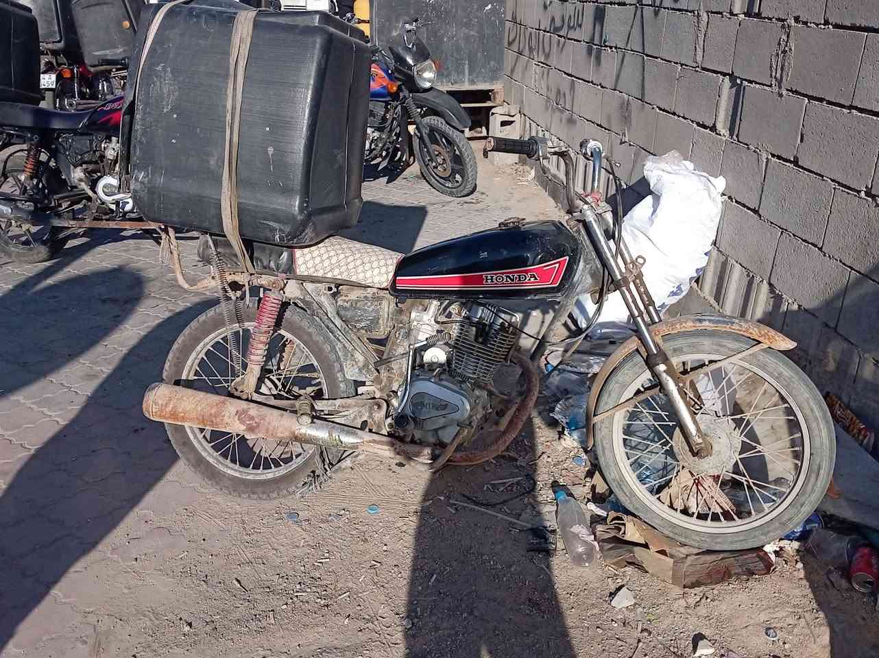 السلام عليكم هاي الدراجه سعرها ٢٥٠ وبيها مجال الشراي والأدوات


**إذا كنت صاحب هذا الإعلان وتريد حذفه لأي سبب، رجاءا أرسل رسالة إلى الدعم الفني**