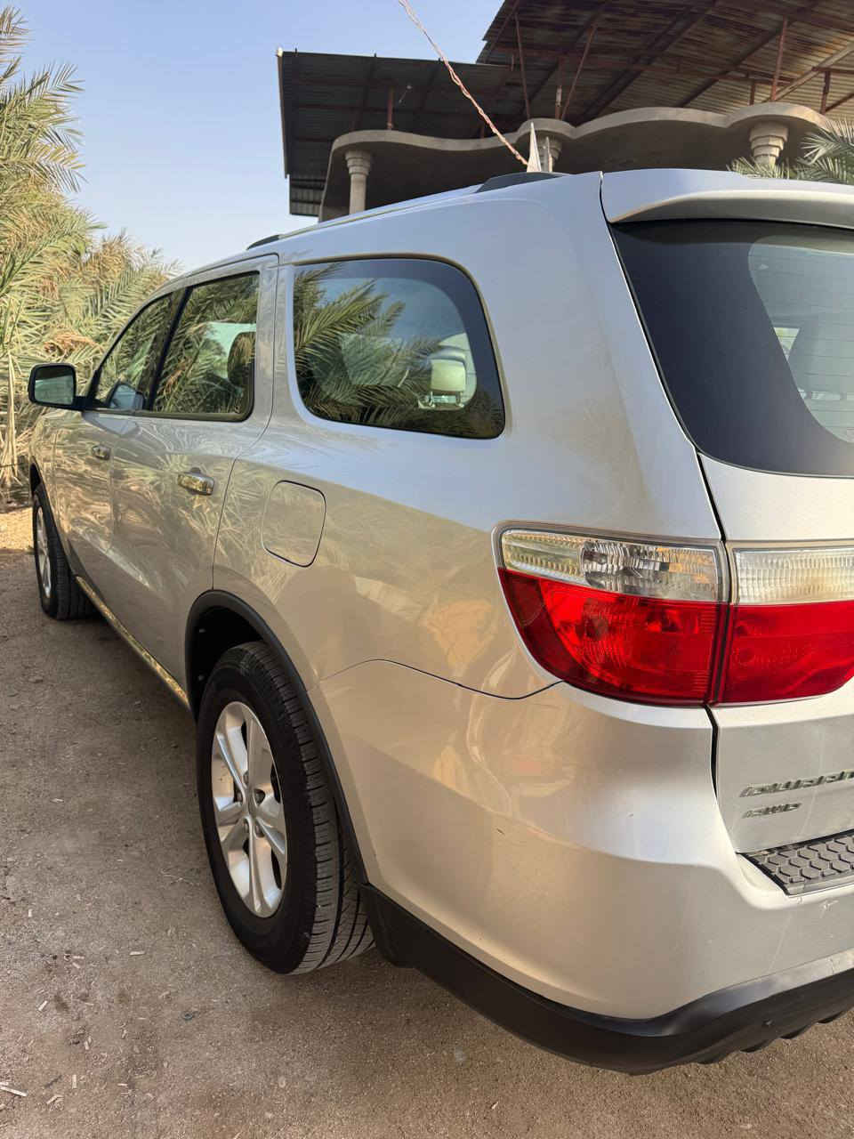 السلام عليكم دورنكو 2013 للبيع السياره كفاله وارد خليجي رقم بغداد انگلينزي  وباسمي جاهزه من كل النواحي  مكينه كير كفاله سونارها بلمنشور 👇👇 تبريد ثلج مكينه 3600 المرغوب V6  باقي موصفات الدورنگو معروف السعر 205 وقابل لتفواض
للاستفسار *********** اتصال او واتساب
