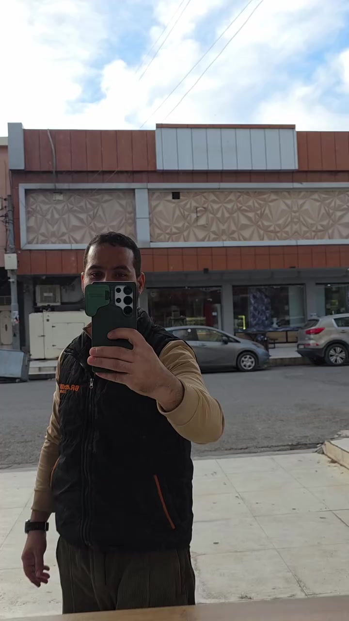 #اسطة_علي_للمطابخ_وغرف_النوم ✨ غرفة مرتبة وجديدة من شغلنا ✨
هاي القطعة تفصيل معمل، شغل نظيف ومرتب، بيها أرفف عملية ودرفة وسحّابة قوية.
الألوان مودرن (رمادي × خشبي) وتناسب كل غرفة.
✔️ نشتغل حسب القياس
✔️ تختار الألوان والمواد على ذوقك
✔️ توصيل وتركيب داخل أربيل
للطلب أو الاستفسار خابرنا


**إذا كنت صاحب هذا الإعلان وتريد حذفه لأي سبب، رجاءا أرسل رسالة إلى الدعم الفني**