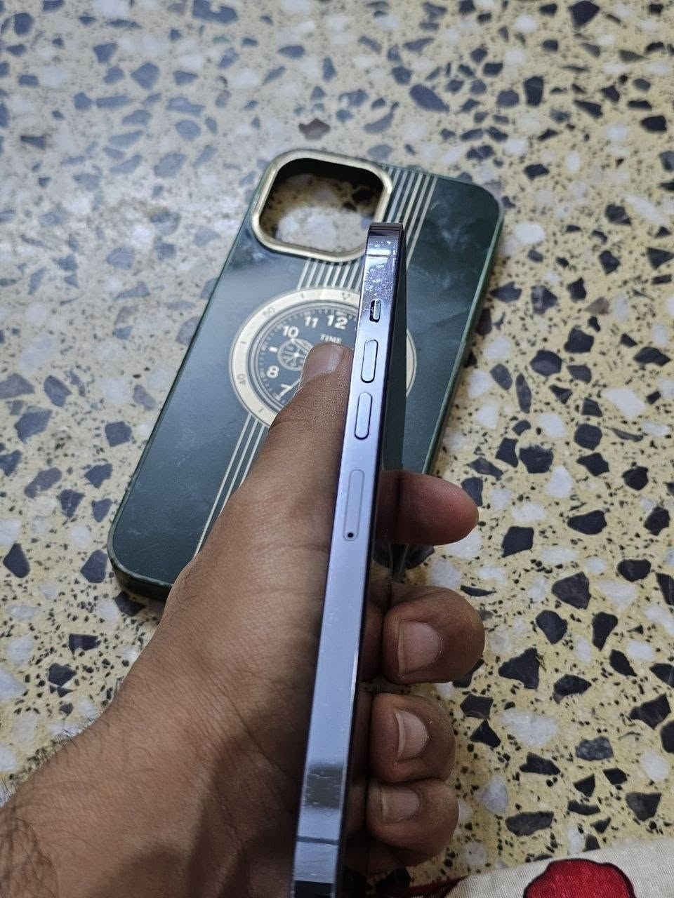 السلام عليكمiPhone 13 Pro Mox جهاز جديد ونضيف تجي وتشوفهة بعينك مكفول من كلشي ذاكرة 128 وبطارية 77 الجهاز شرق اوسط السعر 650 العنوان بغداد جسر ديالى الاستفسار خاص أو الاتصال على الرقم ***********
