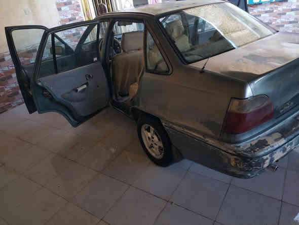 دايو سلو 94 كير ومحرك 1600مفتوح اوتماتيك مكفولات رقم بغداد انكليزي الدولي هزه ولوحات وسنويه 2030 تحويل مباشر سياره جاهزه تراي لبغداد
مكاني ناصريه
للاستفسار 
سعر 26$ وبيها مجال
***********
