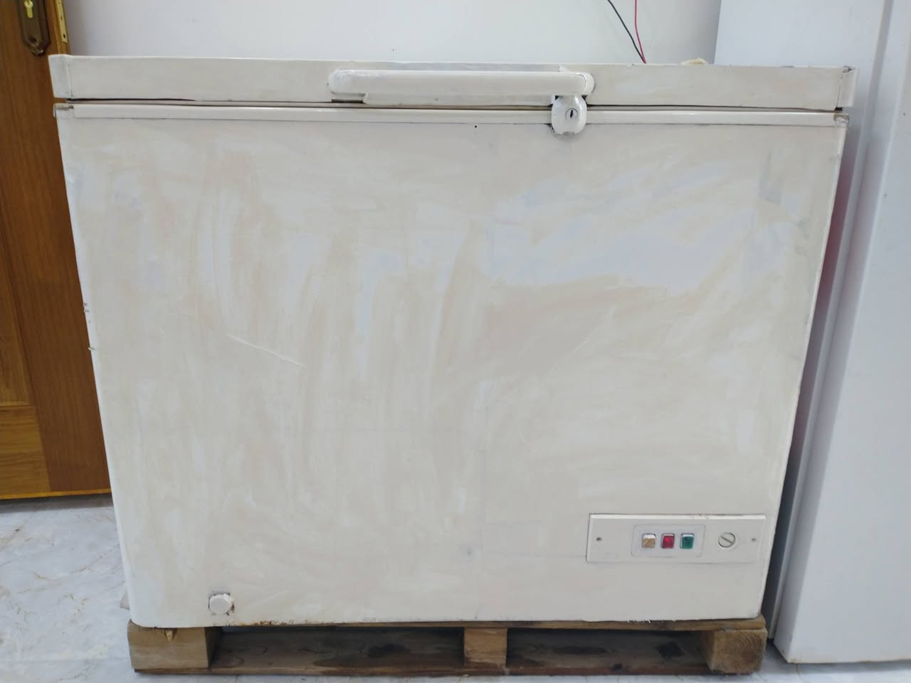 للبيع مجمده قديمه تجميد فول السعر١٥٠
***********
