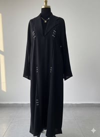 عبايات كويتي كوالتي جدا عالي وسواد فاحم موديلات وحده احلى من وحده وبسع...