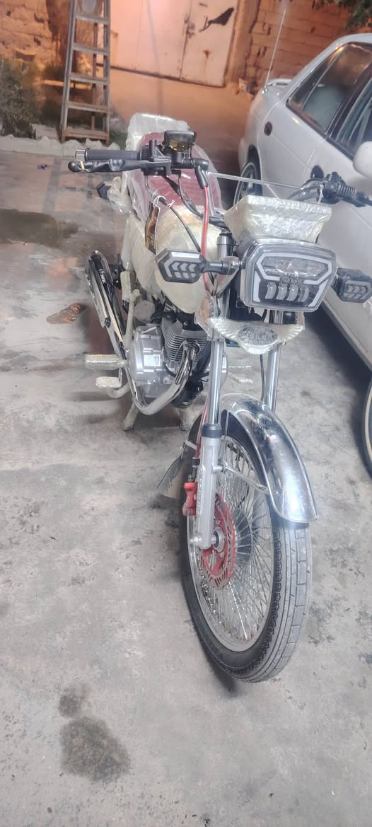 السلام عليكم دراجه تايكر موديل 2025 جديده ماماشيه شي قليل لاستفسار التصال ***********
